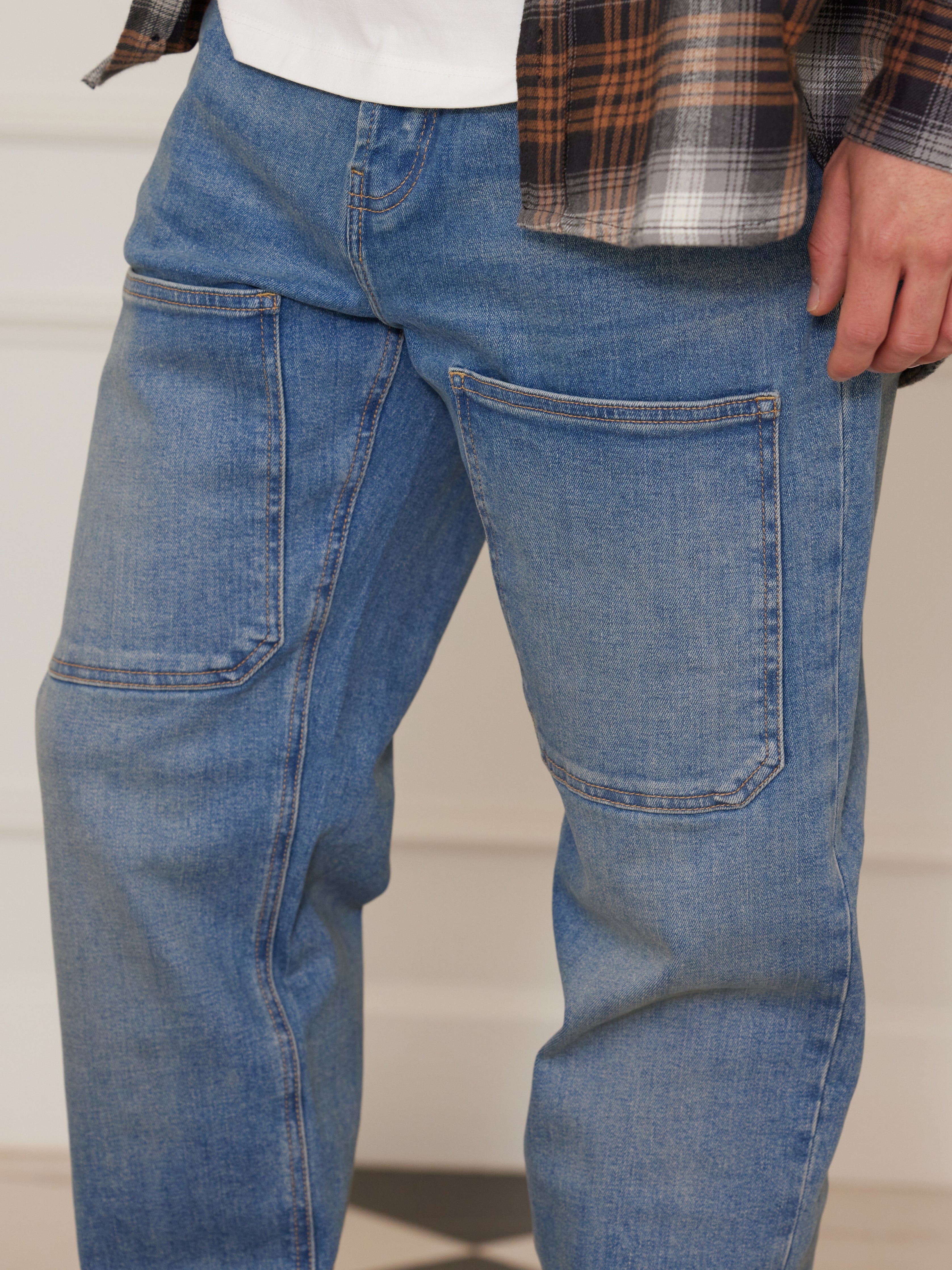 Straight Leg Patch Denim – Light Blue Wash